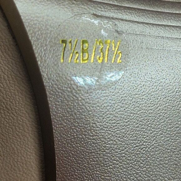 BCBGenerations cream braid style peep-toe heels - Picture 7 of 7